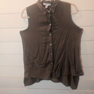 Fever Olive Green Sleeveless Button-Down Collared Top